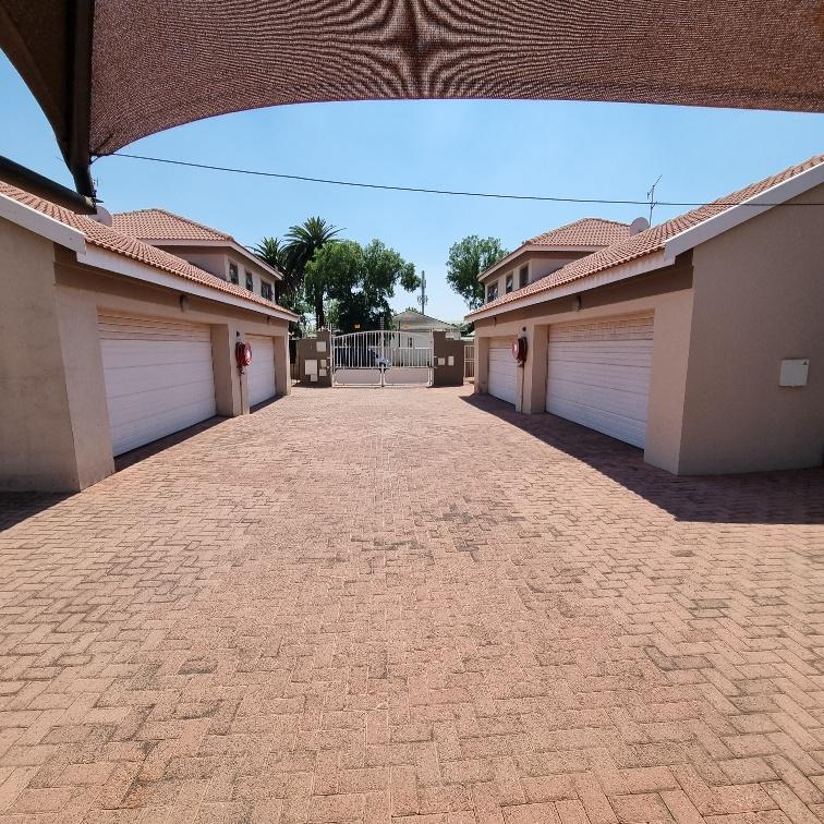 3 Bedroom Property for Sale in Edendale Gauteng