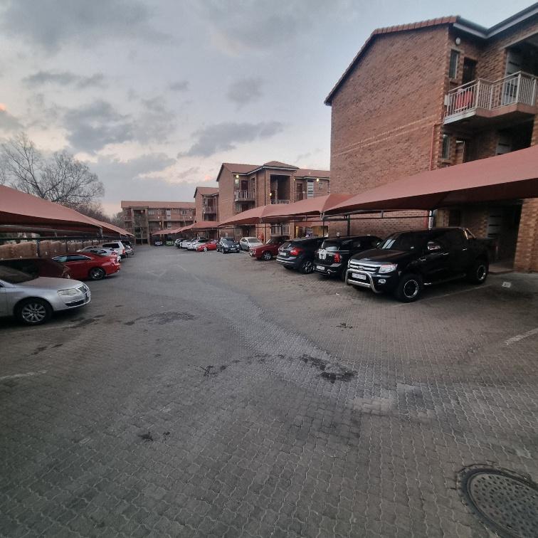 2 Bedroom Property for Sale in Edendale Gauteng