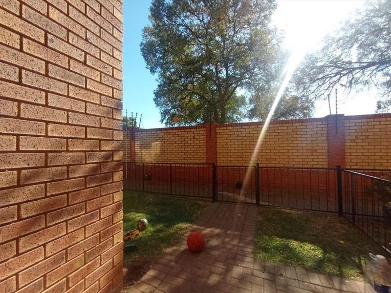 2 Bedroom Property for Sale in Comet Gauteng