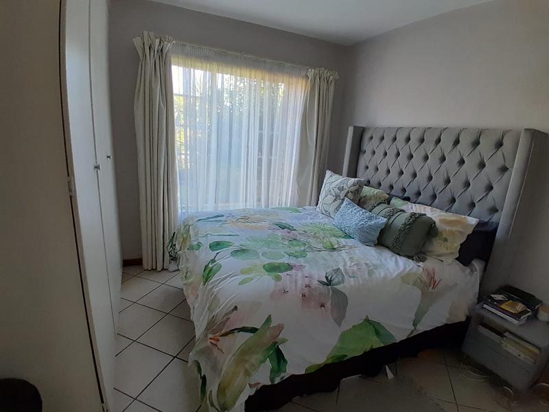 To Let 2 Bedroom Property for Rent in Eco Park Gauteng