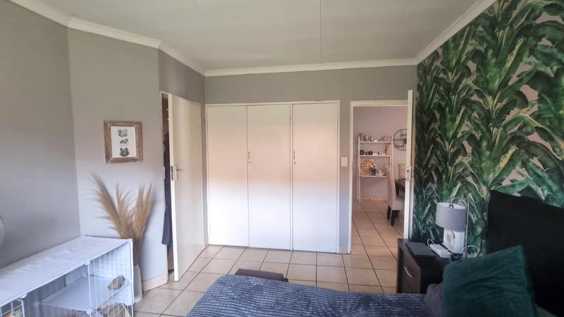 3 Bedroom Property for Sale in Wierda Park Gauteng