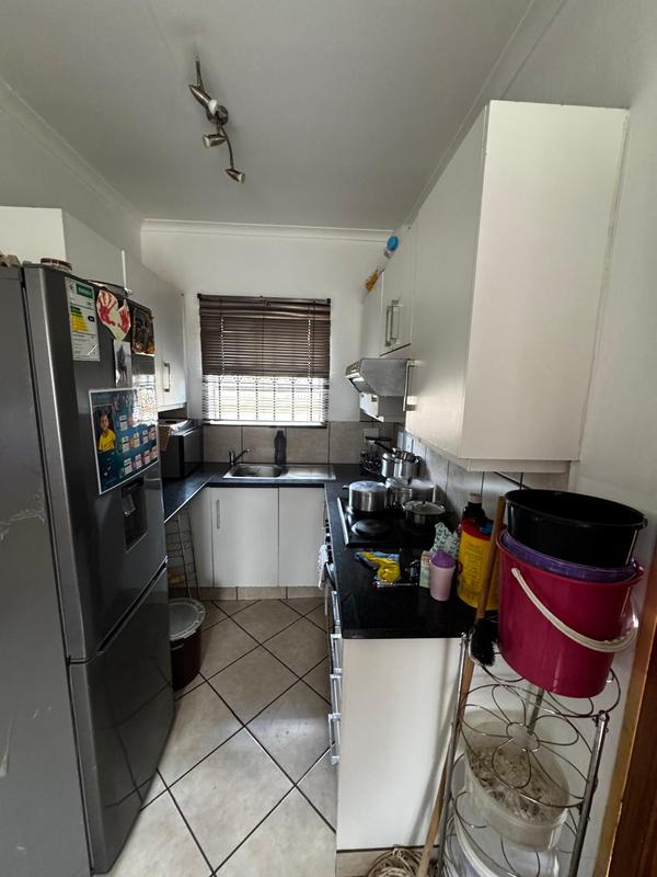 3 Bedroom Property for Sale in Dawn Park Gauteng