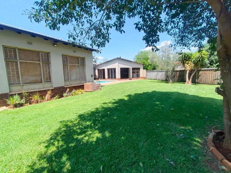 3 Bedroom Property for Sale in Sinoville Gauteng