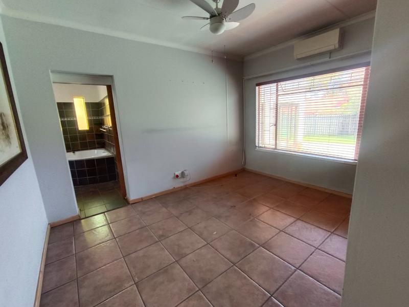 3 Bedroom Property for Sale in Sinoville Gauteng