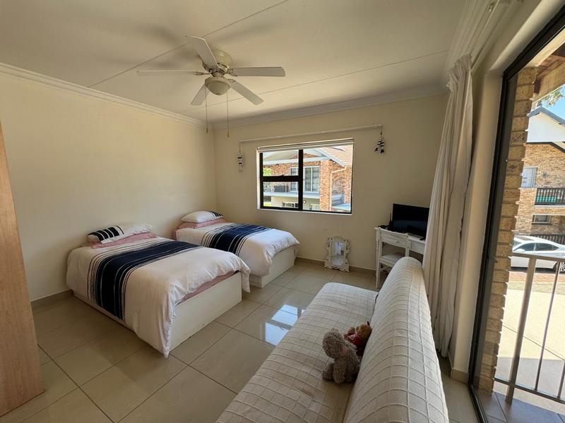 5 Bedroom Property for Sale in Misty Bay Gauteng