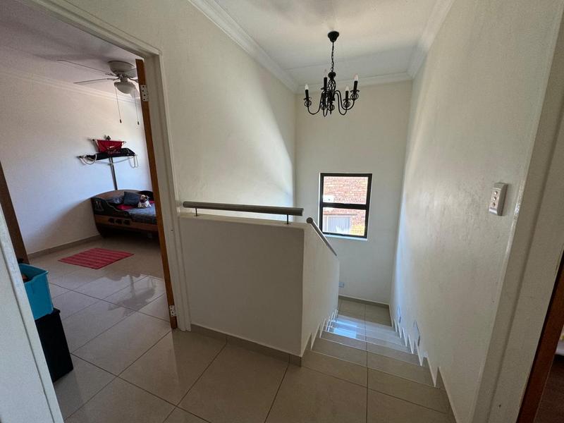 5 Bedroom Property for Sale in Misty Bay Gauteng