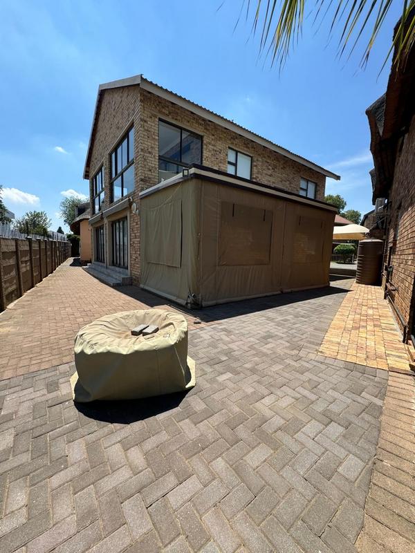 5 Bedroom Property for Sale in Misty Bay Gauteng