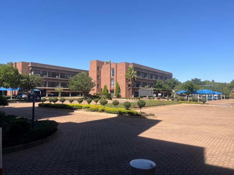 To Let commercial Property for Rent in Alrode Gauteng