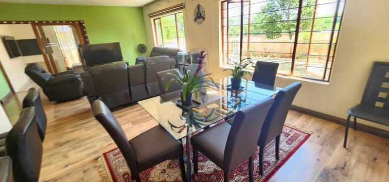 3 Bedroom Property for Sale in Eldoraigne Gauteng