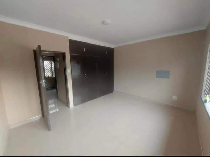 To Let 4 Bedroom Property for Rent in Erasmia Gauteng