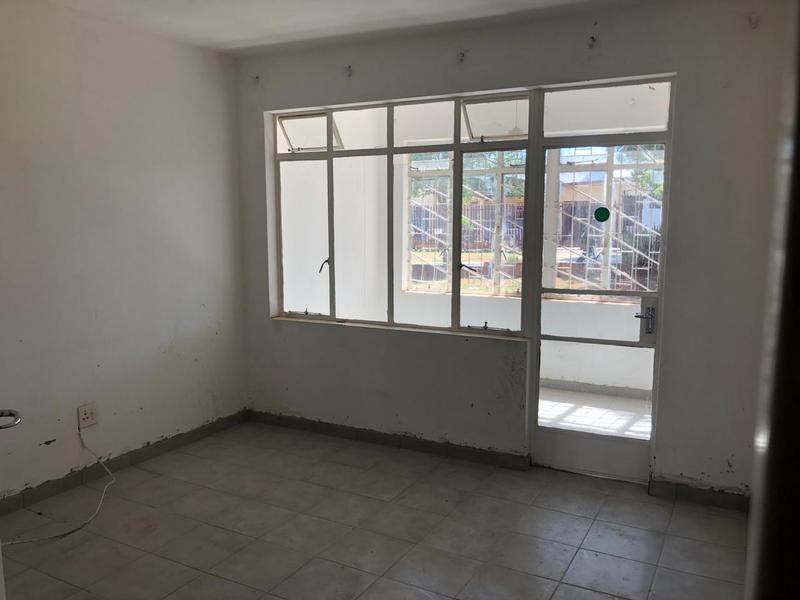 To Let 2 Bedroom Property for Rent in Laudium Gauteng