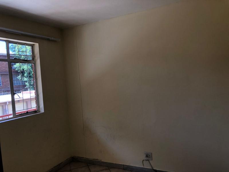 To Let 2 Bedroom Property for Rent in Laudium Gauteng