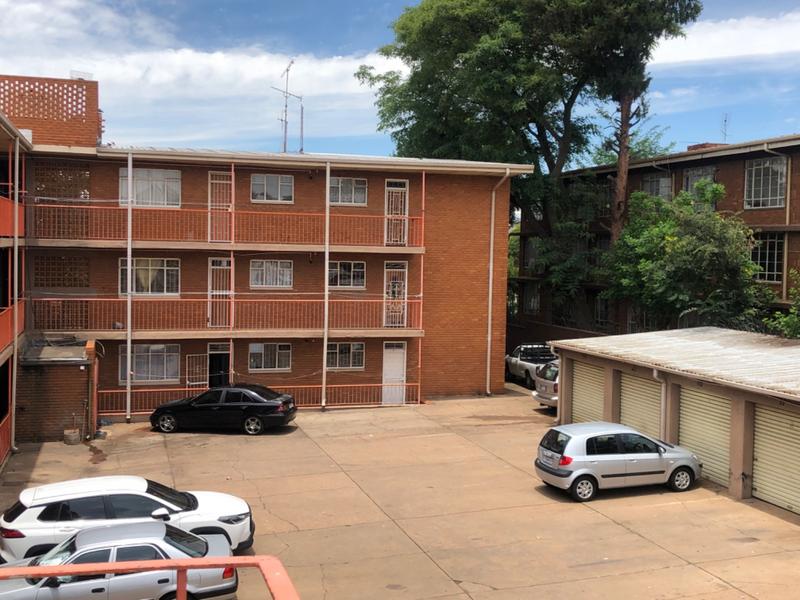 To Let 2 Bedroom Property for Rent in Laudium Gauteng