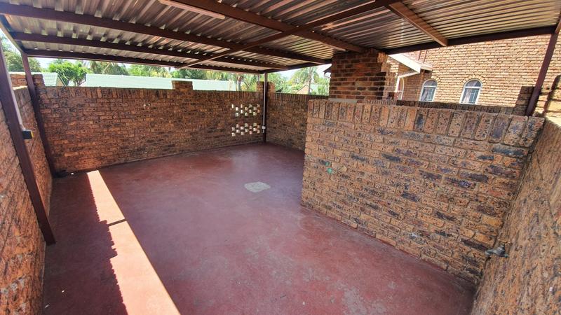 3 Bedroom Property for Sale in Doornpoort Gauteng