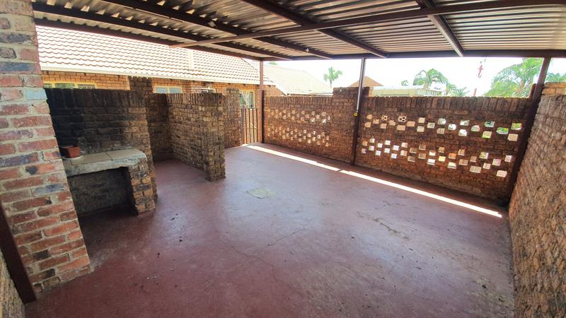 3 Bedroom Property for Sale in Doornpoort Gauteng