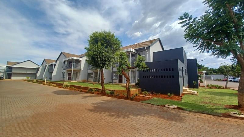 1 Bedroom Property for Sale in Sinoville Gauteng