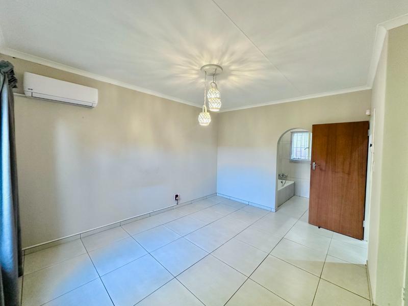 3 Bedroom Property for Sale in Theresa Park Gauteng