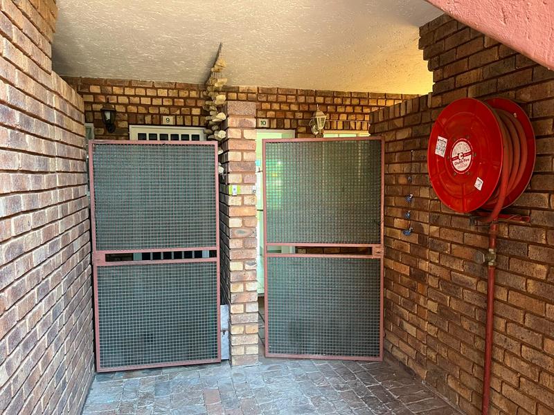 To Let 2 Bedroom Property for Rent in Doornpoort Gauteng