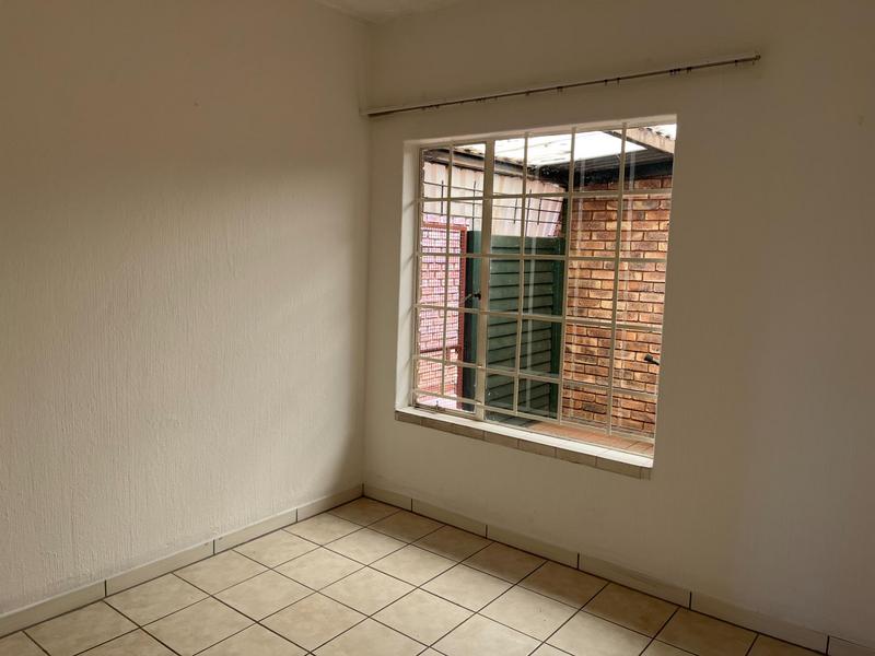 To Let 2 Bedroom Property for Rent in Doornpoort Gauteng