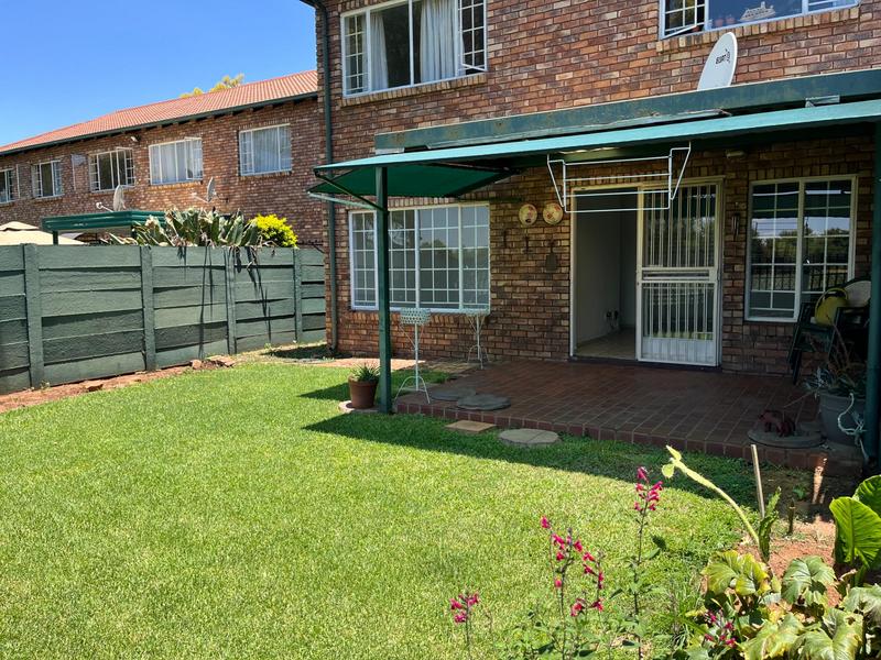 To Let 2 Bedroom Property for Rent in Doornpoort Gauteng