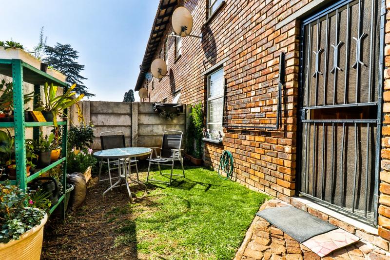 To Let 3 Bedroom Property for Rent in Strubenvale Gauteng