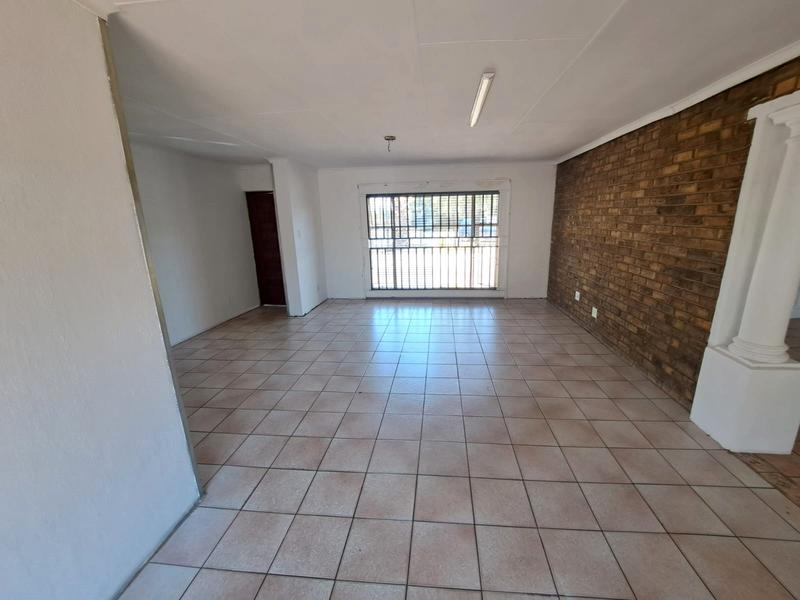 3 Bedroom Property for Sale in Wierda Park Gauteng