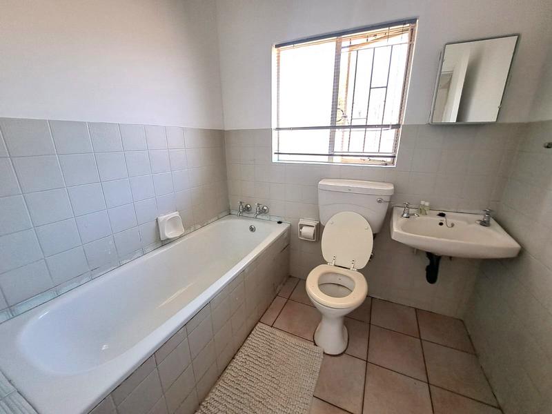 3 Bedroom Property for Sale in Wierda Park Gauteng