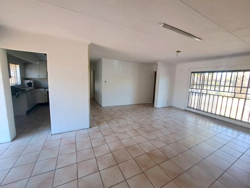 3 Bedroom Property for Sale in Wierda Park Gauteng