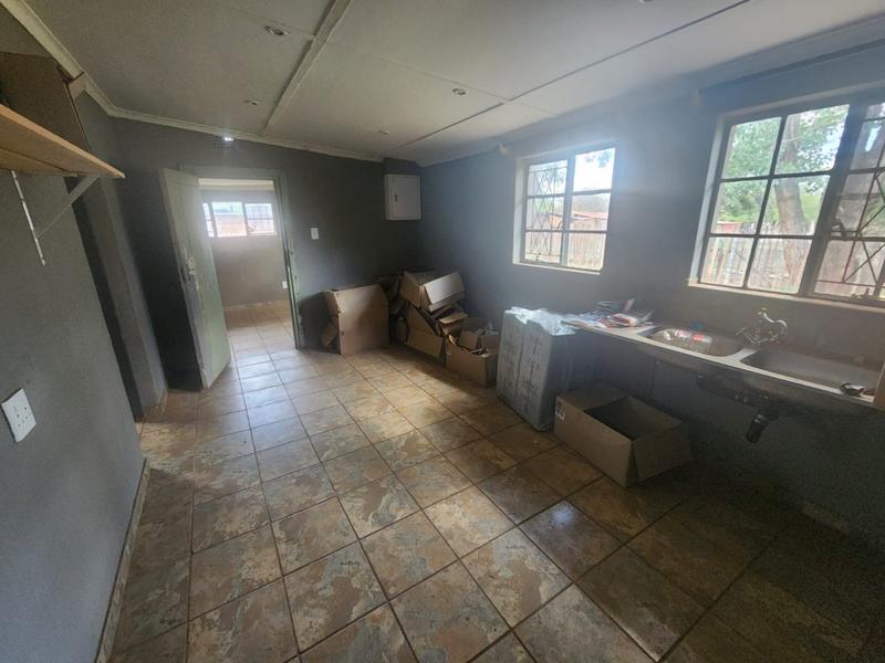 0 Bedroom Property for Sale in Hekpoort Gauteng