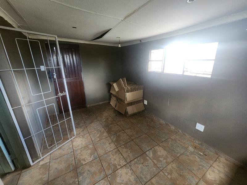 0 Bedroom Property for Sale in Hekpoort Gauteng