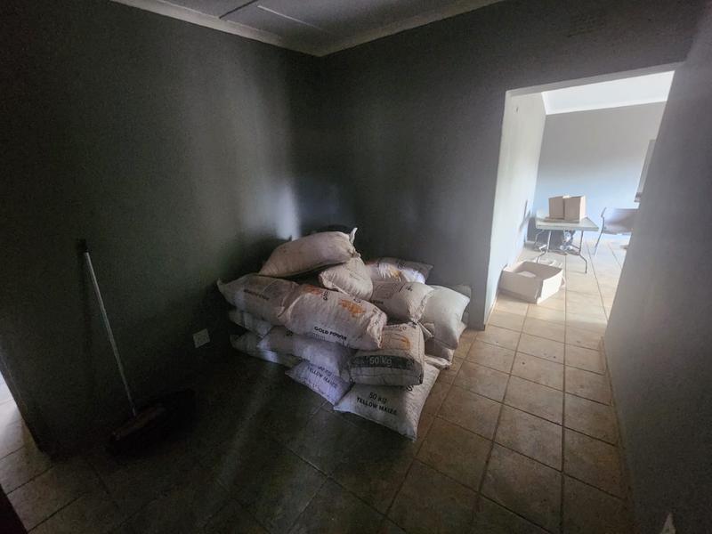 0 Bedroom Property for Sale in Hekpoort Gauteng