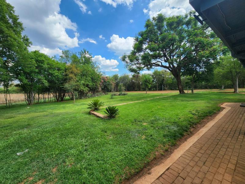 0 Bedroom Property for Sale in Hekpoort Gauteng