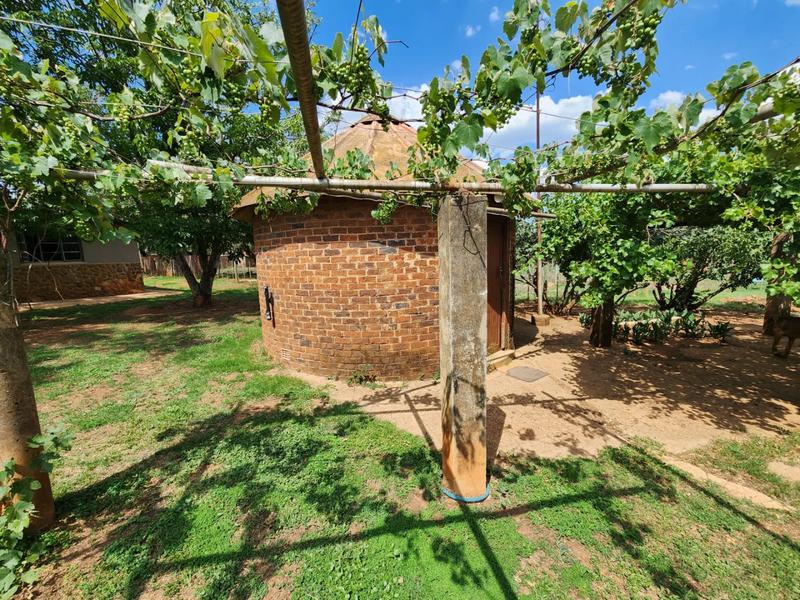 0 Bedroom Property for Sale in Hekpoort Gauteng