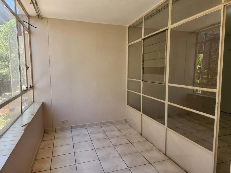 1 Bedroom Property for Sale in Sunnyside Gauteng