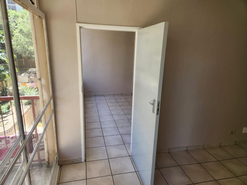 1 Bedroom Property for Sale in Sunnyside Gauteng