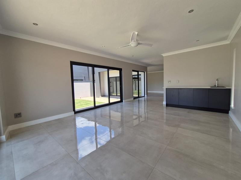 4 Bedroom Property for Sale in Midstream Heights Gauteng