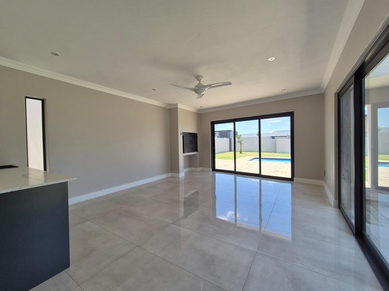 4 Bedroom Property for Sale in Midstream Heights Gauteng