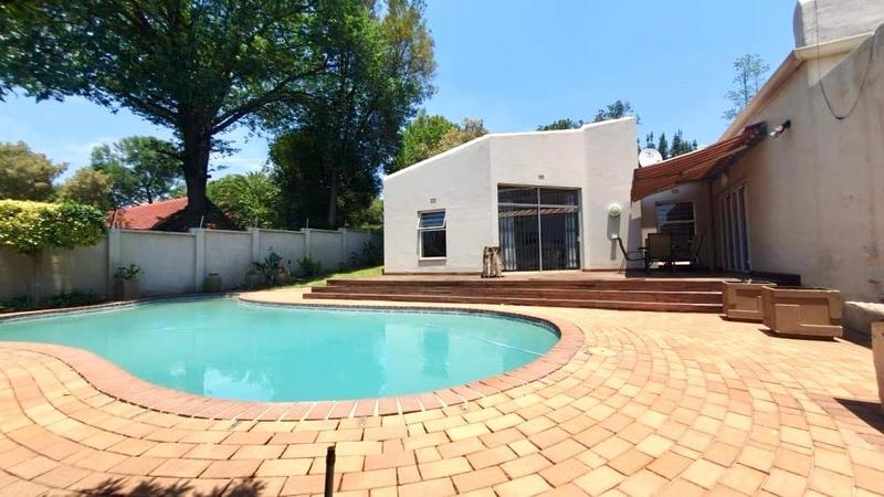 3 Bedroom Property for Sale in Edenburg Gauteng