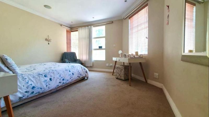 3 Bedroom Property for Sale in Edenburg Gauteng