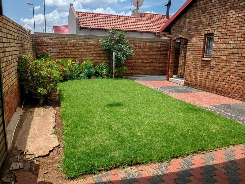 3 Bedroom Property for Sale in Pimville Gauteng