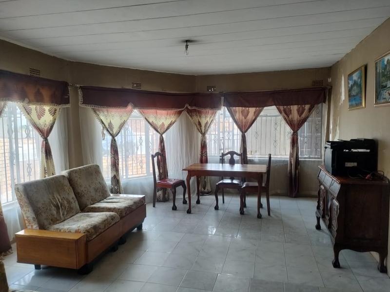 4 Bedroom Property for Sale in Phiri Gauteng