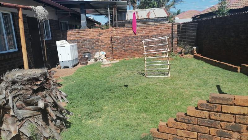 2 Bedroom Property for Sale in The Orchards Gauteng