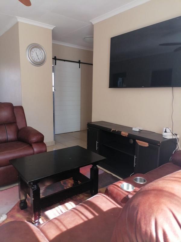 2 Bedroom Property for Sale in The Orchards Gauteng