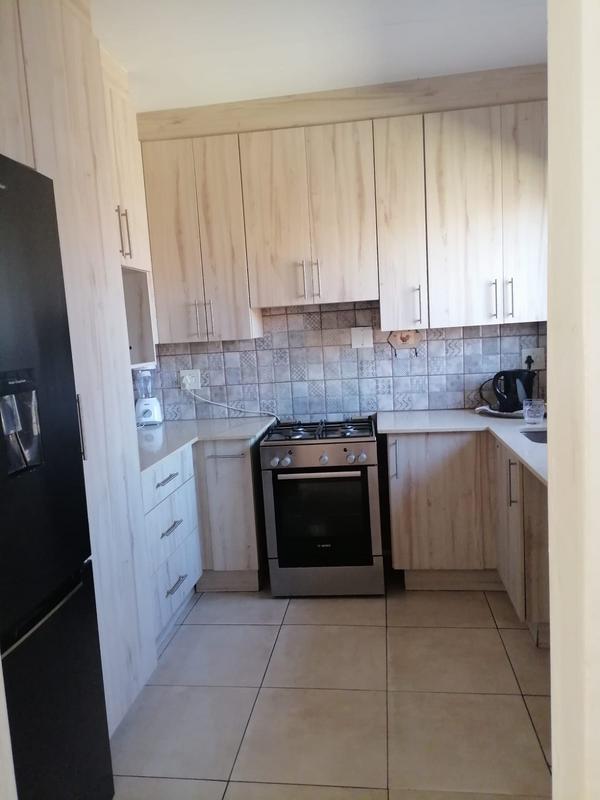 2 Bedroom Property for Sale in The Orchards Gauteng