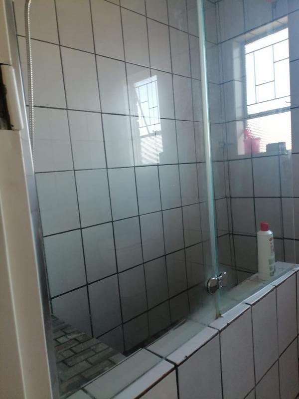 2 Bedroom Property for Sale in The Orchards Gauteng