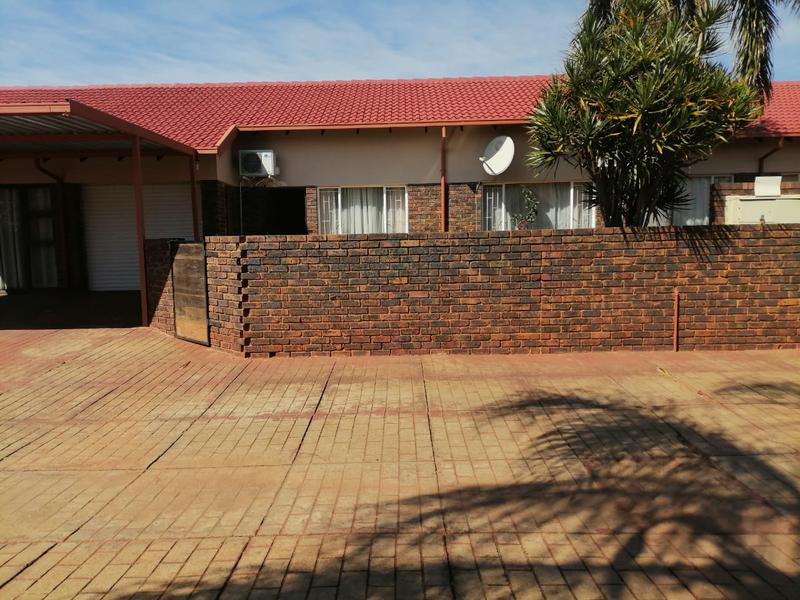 2 Bedroom Property for Sale in The Orchards Gauteng