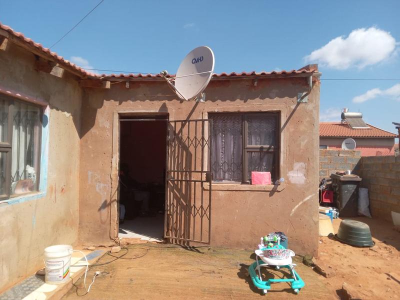 2 Bedroom Property for Sale in Lehae Gauteng