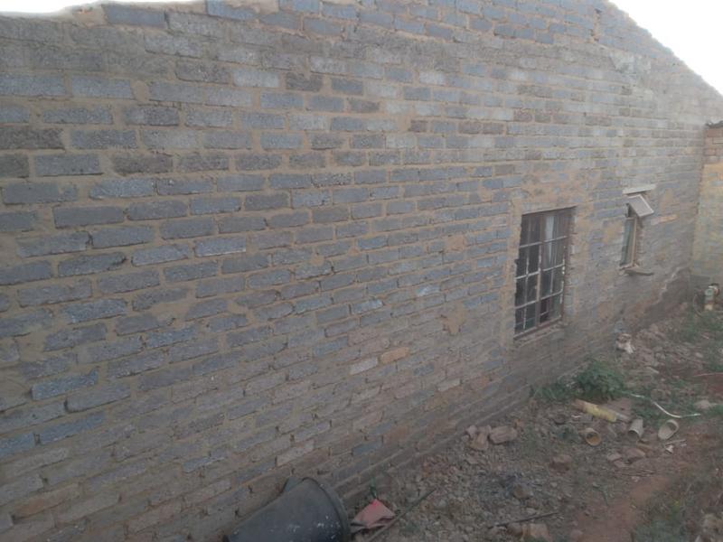 6 Bedroom Property for Sale in Lehae Gauteng