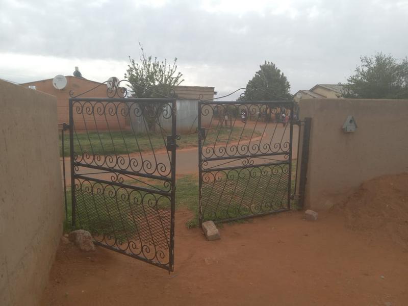 3 Bedroom Property for Sale in Lehae Gauteng