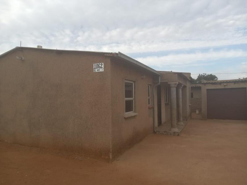 3 Bedroom Property for Sale in Lehae Gauteng